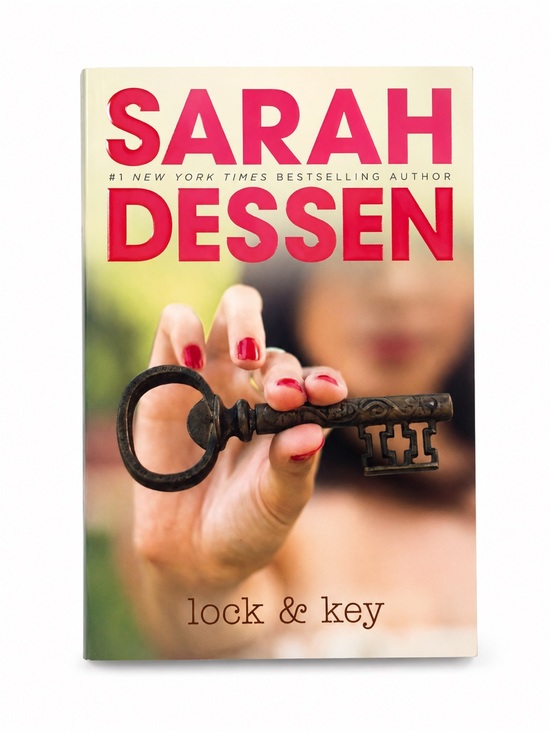 Other - Sarah Dessen Lock & Key - Paperback Book (green/Red Cover)